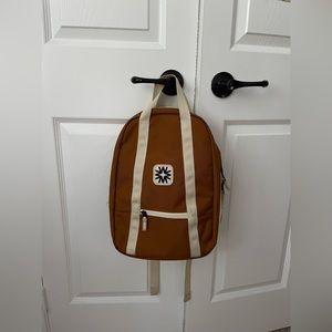 Walker goods arrow pack backpack in rust brand new